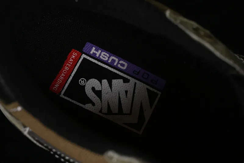 All categories Vans Vans series Vans Low Vans low-top Vans Rowan Skate Boarding Classic and versatile lightweight and comfortable professional skateboard shoes VN0A5JICBIQ
